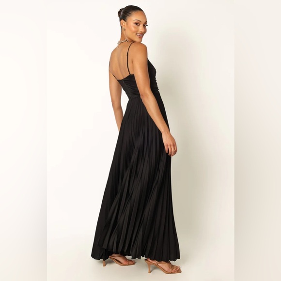 Petal and Pup maxi dress - Picture 3 of 3